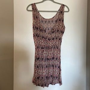Short summertime casual dress size XL but fits like medium